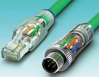 圖3 按入電纜芯、剪斷，且蓋好防護(hù)蓋：無論是RJ45還是M12連接器，它們都能夠?qū)崿F(xiàn)快速且可靠的安裝