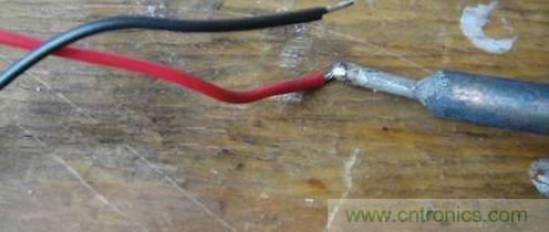 想減少電費嗎？DIY一個迷你風力發(fā)電機吧