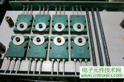 用料很給力！專業(yè)后級(jí)功放美國高峰FA1201拆解