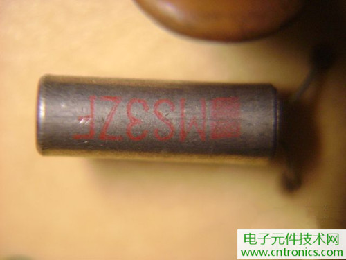 拆個老古董，日本精工石英電子掛鐘拆解