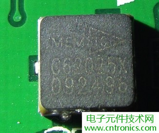 探秘電子紙！一款電紙書的電子墨水屏拆解