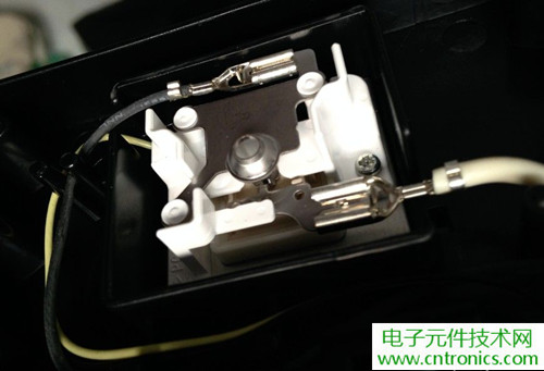 PM2.5殺手！松下納米水離子空氣凈化器拆解