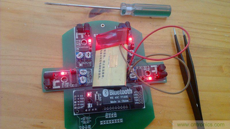 牛人力作！PCB版藍牙智能小車DIY