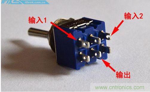 DIY：自制超炫音頻分配器，實(shí)現(xiàn)音箱共用