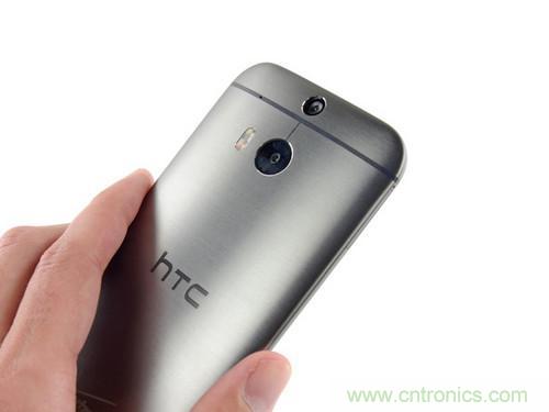 牛人強(qiáng)拆！新HTC One(M8)真機(jī)精密做工難修理