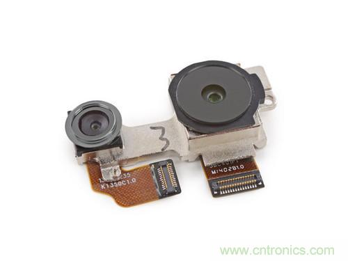 牛人強(qiáng)拆！新HTC One(M8)真機(jī)精密做工難修理
