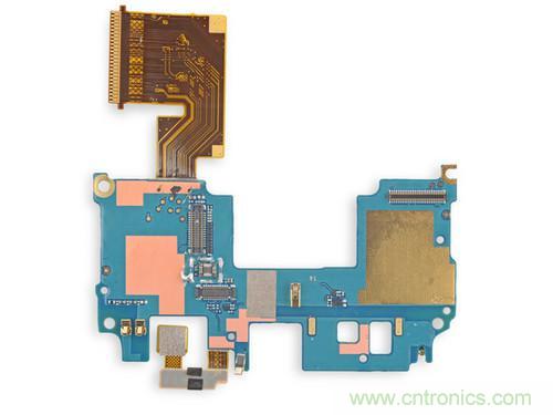 牛人強(qiáng)拆！新HTC One(M8)真機(jī)精密做工難修理
