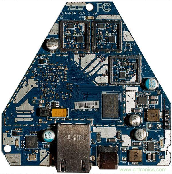 圖2：PCB為藍(lán)色的v1.3版本。