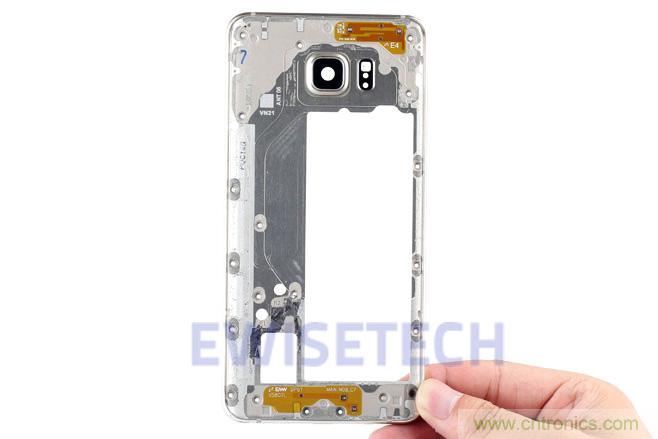 Galaxy Note5拆解，與S系列差距日漸模糊