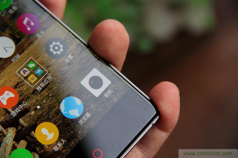 無邊框的 nubia Z9 ，一款既有驚喜，又有驚艷的智能手機(jī)