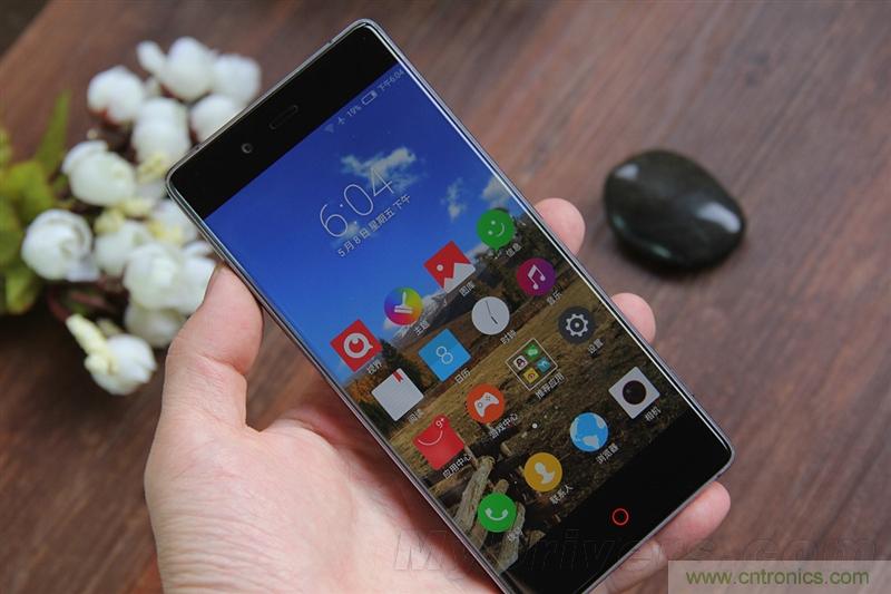 無邊框的 nubia Z9 ，一款既有驚喜，又有驚艷的智能手機(jī)