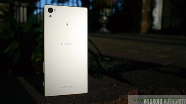 傳奇索尼，憑借Sony Xperia Z5能否在移動(dòng)市場奪得一席之地？