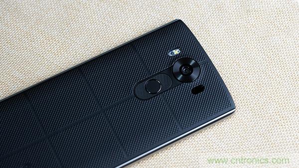 業(yè)界良心 LG V10 評(píng)測(cè):剛毅、冷峻，不失人性化