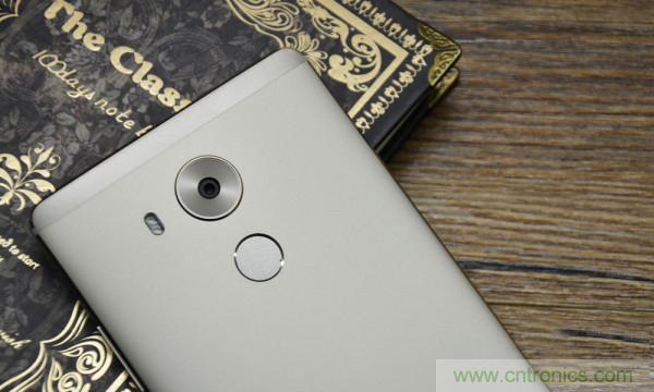 新旗艦Mate 8全評測：橫空出世！能否延續(xù)一機難求？