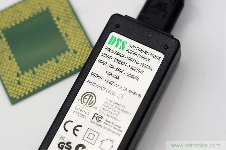 一款能喚起 70 后工程師朋友“童年趣事”的迷你電烙鐵！