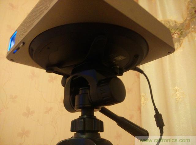 無屏電視時代已然來臨，客廳你做好準備了嗎？