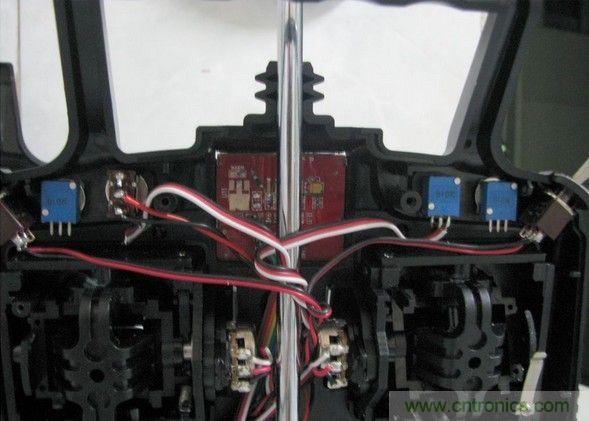 無人機 DIY 制作全過程，酷得不要不要的！