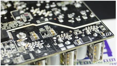 69元小米4口USB充電器詳細(xì)拆解，看完你也能DIY一個(gè)