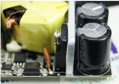 69元小米4口USB充電器詳細(xì)拆解，看完你也能DIY一個(gè)