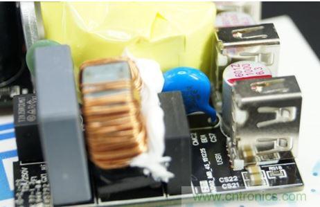 69元小米4口USB充電器詳細(xì)拆解，看完你也能DIY一個(gè)