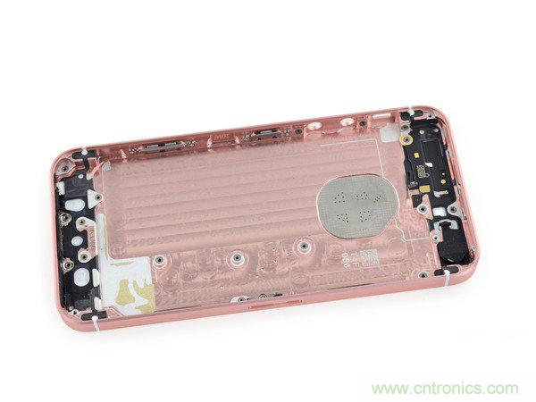 有什么地方?jīng)]有變？iPhone SE真機(jī)拆解