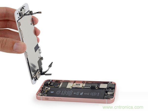有什么地方?jīng)]有變？iPhone SE真機(jī)拆解