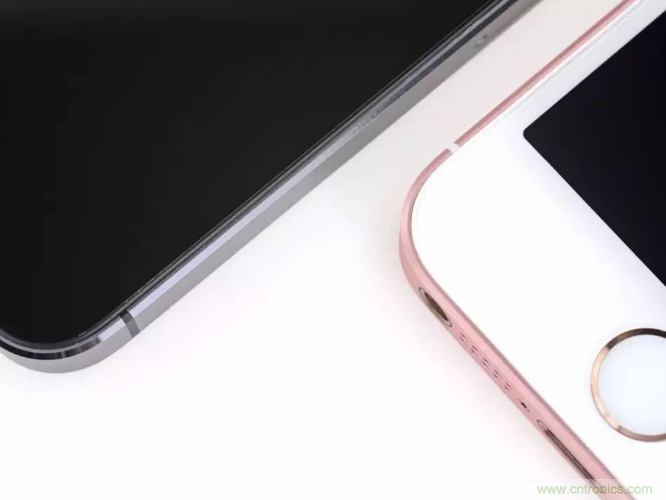 有什么地方?jīng)]有變？iPhone SE真機(jī)拆解