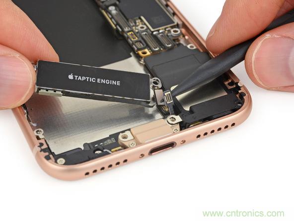 iPhone 8首拆：無線充電版本的iPhone 7？