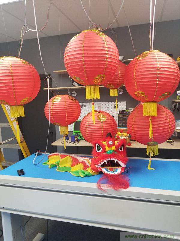 Digi-Key 祝大家農(nóng)歷新年快樂，狗年大吉大利