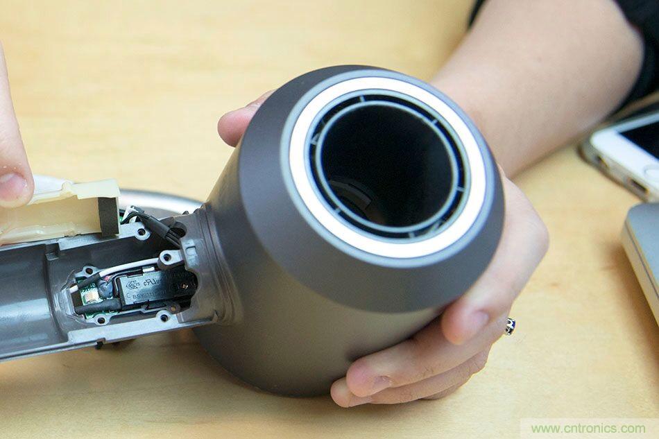 拆解戴森吹風機：近三千元的價格貴在哪？