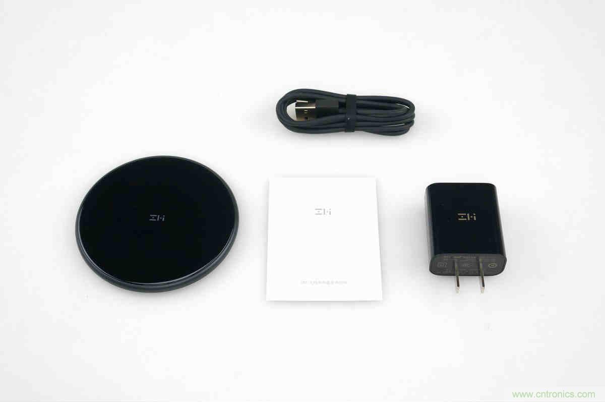 拆解對(duì)比：系出同門(mén)，小米、紫米無(wú)線充電器的差別有多大？