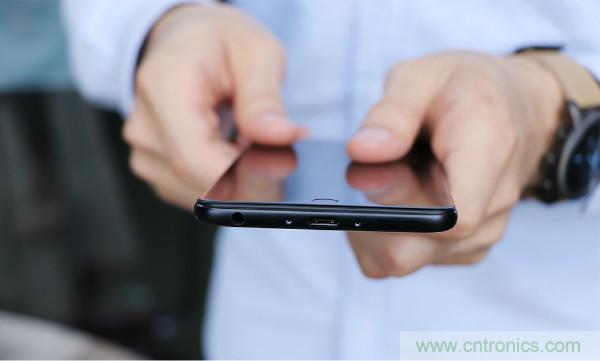 魅族M15拆解：做工精致，壓感Home鍵采用中國(guó)芯