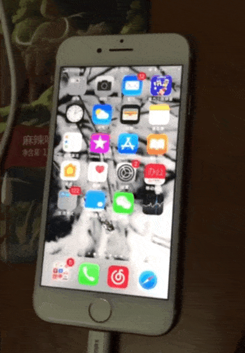 拆了個電容之后，我的iPhone也會自動訂房了