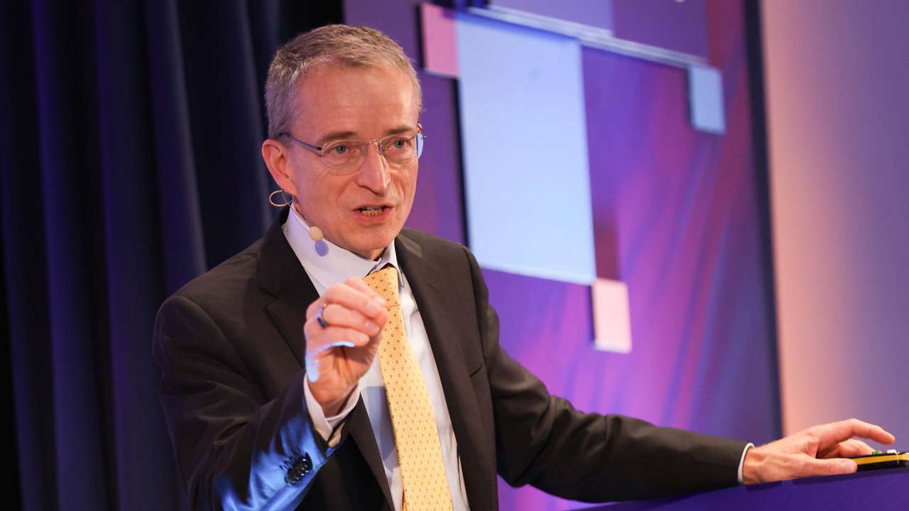 英特爾CEO：加速IDM 2.0轉(zhuǎn)型，推進(jìn)代工服務(wù)發(fā)展