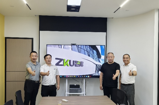中國電子展組委會(huì)聯(lián)袂電子制造產(chǎn)業(yè)聯(lián)盟：四地探企，智啟新程